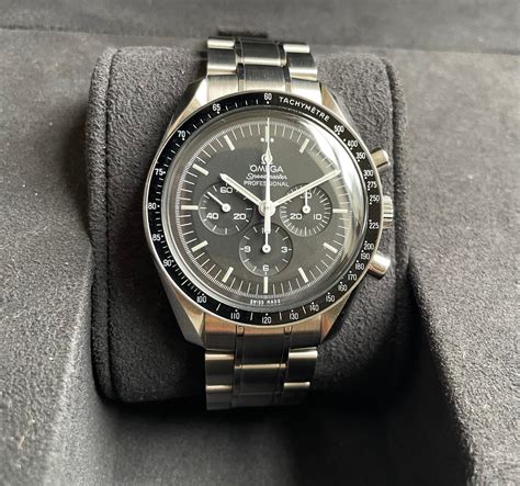 pictures of rolex speed maste i00 57 professional|Rolex Daytona vs. Omega Speedmaster Reviewed .